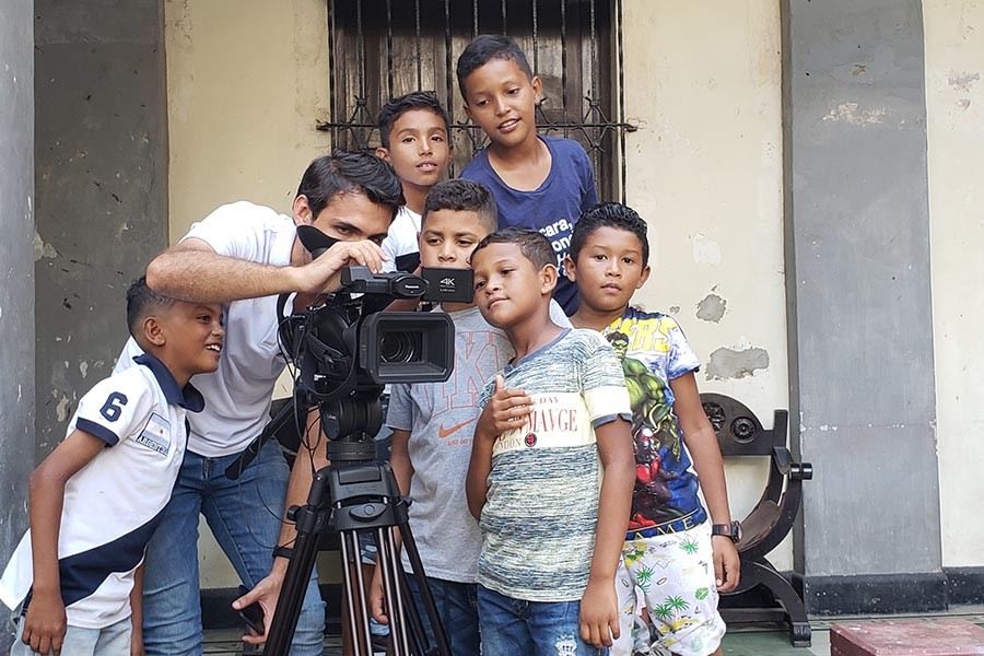 universidad sergio arboleda regalos navidad barlovento 01