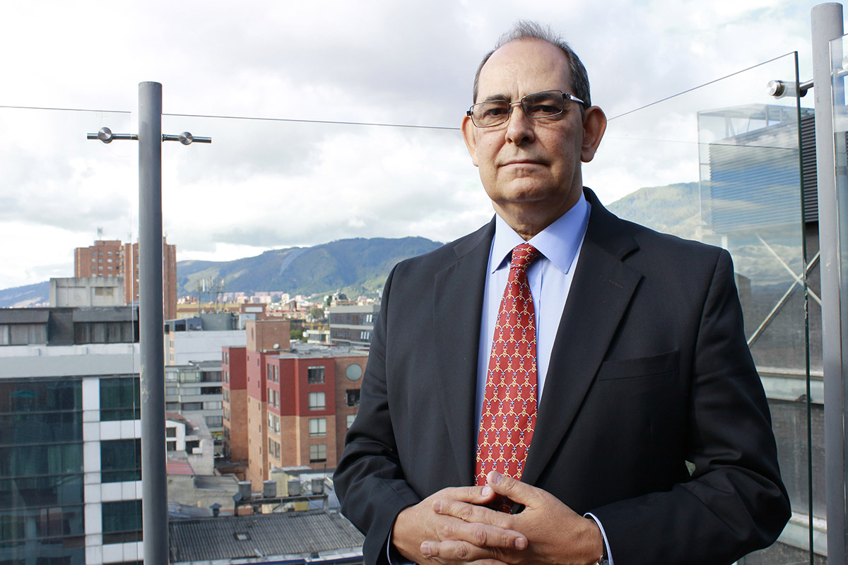 fernando_velasquez_1