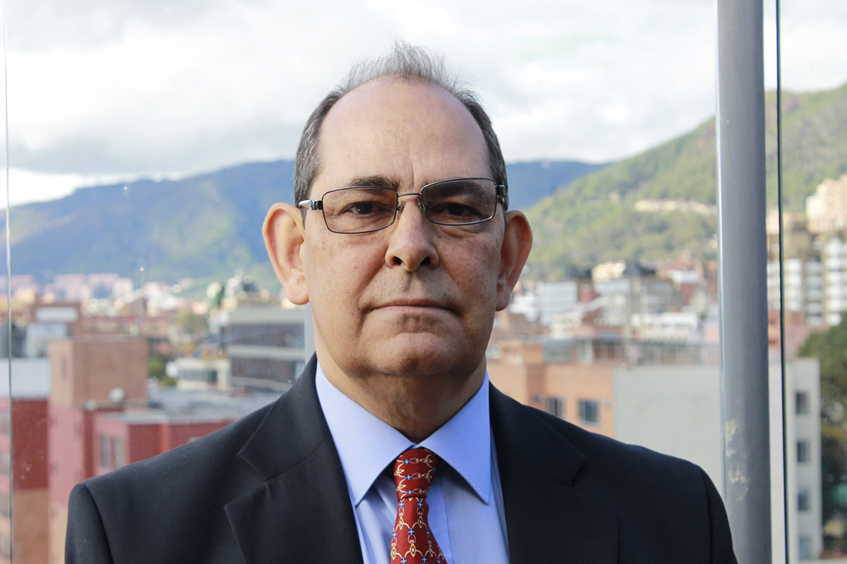fernando_velasquez_3