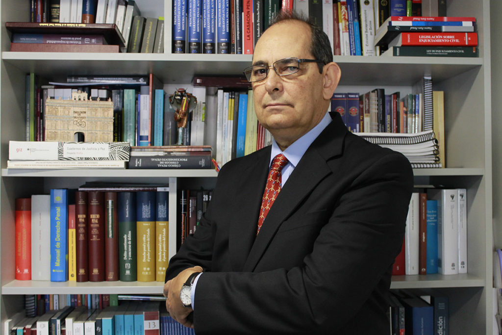 fernando_velasquez_4