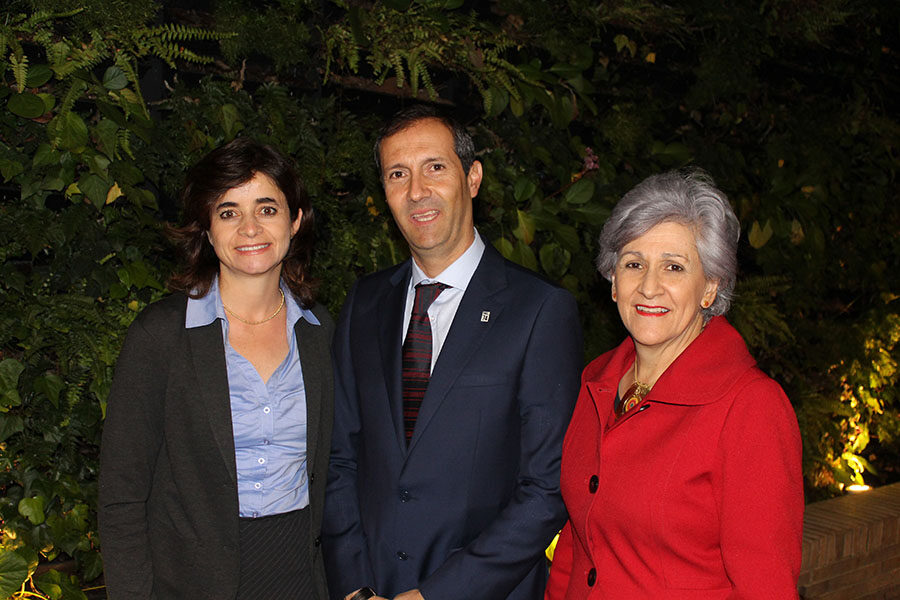 María Claudia López, Secretaria de Cultura, Recreación y Deporte; Jorge Enrique Osorio, gerente de Hall 74 Centro de Eventos y Olga Amparo Rojas, vicedecana de la Escuela de Artes y Música.
