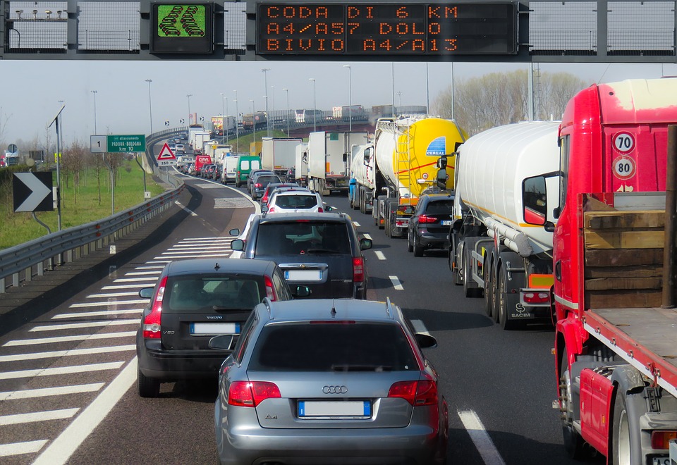traffic-2158790_960_720