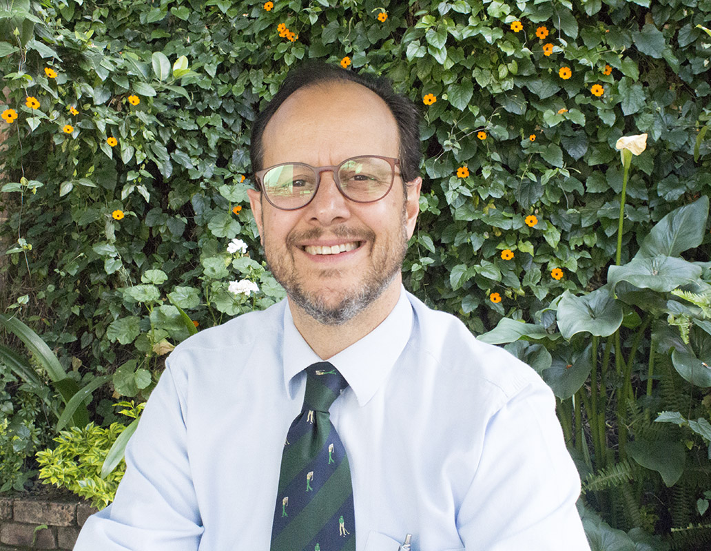GABRIEL PASTOR-2