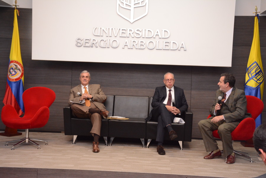 conversatrorio-escuela-mayor-derecho-universidad-sergio-arboleda-caso-nogal-2