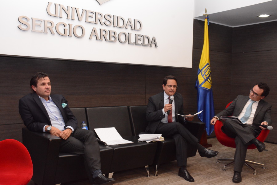 conversatrorio-escuela-mayor-derecho-universidad-sergio-arboleda-caso-nogal-4