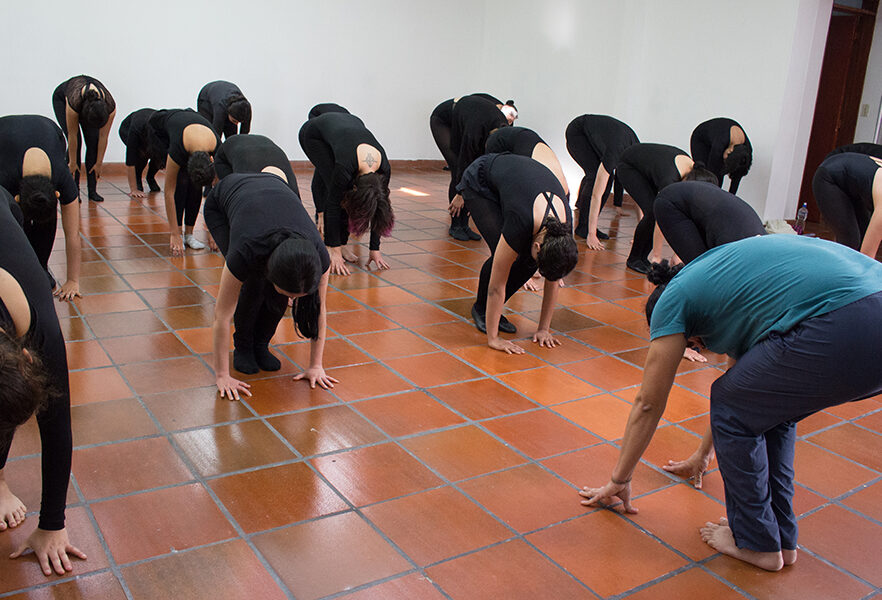 daniel-fetecua-visita-la-sergio-donde-estudiar-teatro-musical-bogota-pregrado-escuela-artes-musica-universidad-sergio-aboleda-12