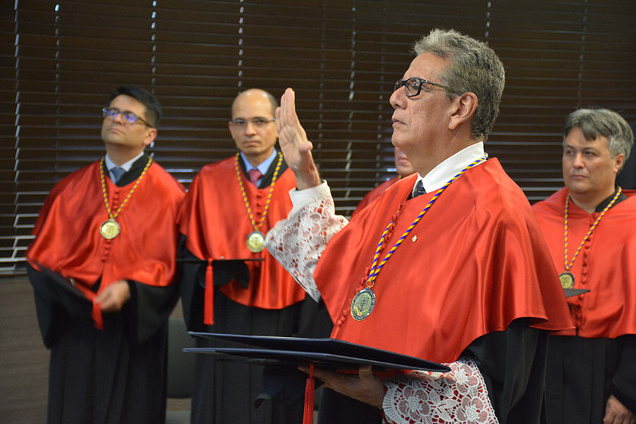 Juramento-Oscar-Manuel-Ariza-Orozco