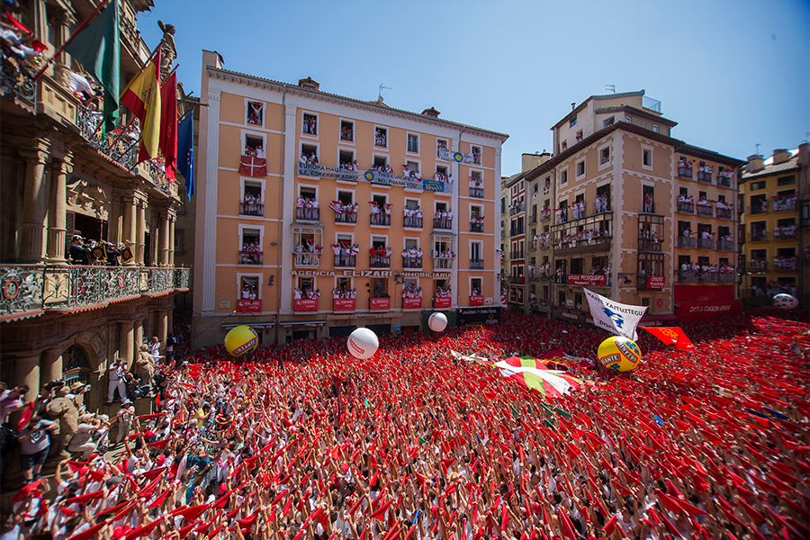 Sanfermin_españa_fiesta_viaje-centro-excelencia-internacional-universidad-sergio-arboleda-madrid-espana