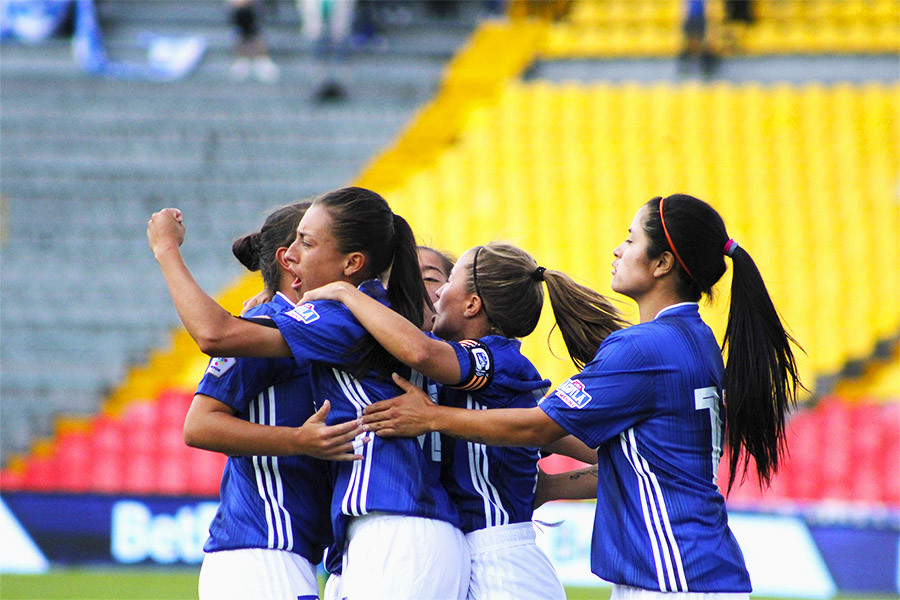 millonarios-futbol-club-debut-futbol-femenino-profesional-colombia-universidad-sergio-arboleda-4