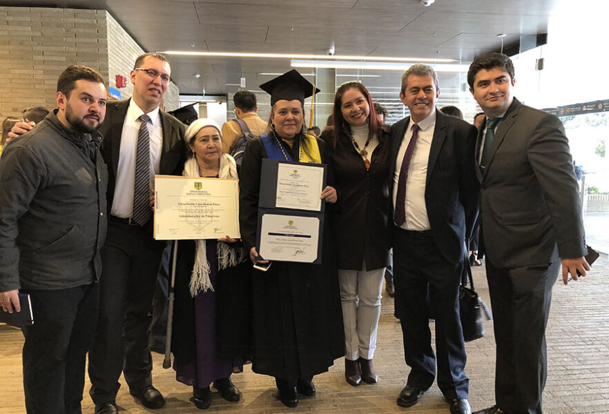 egresada-sergista-administracion-de-empresas