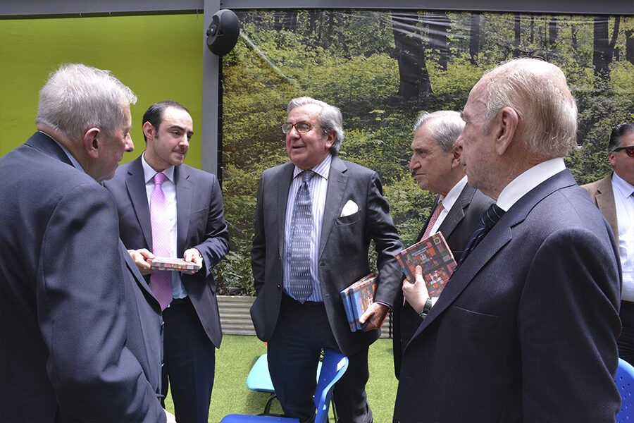 asistentes-conversatorio-rodrigo-noguera-laborde-natalicio