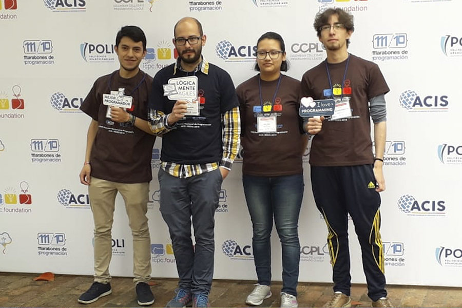 estudiantes-programa-matematicas-universidad-sergio-arboleda-maraton-programacion-ciencias-exactas-ingenieria