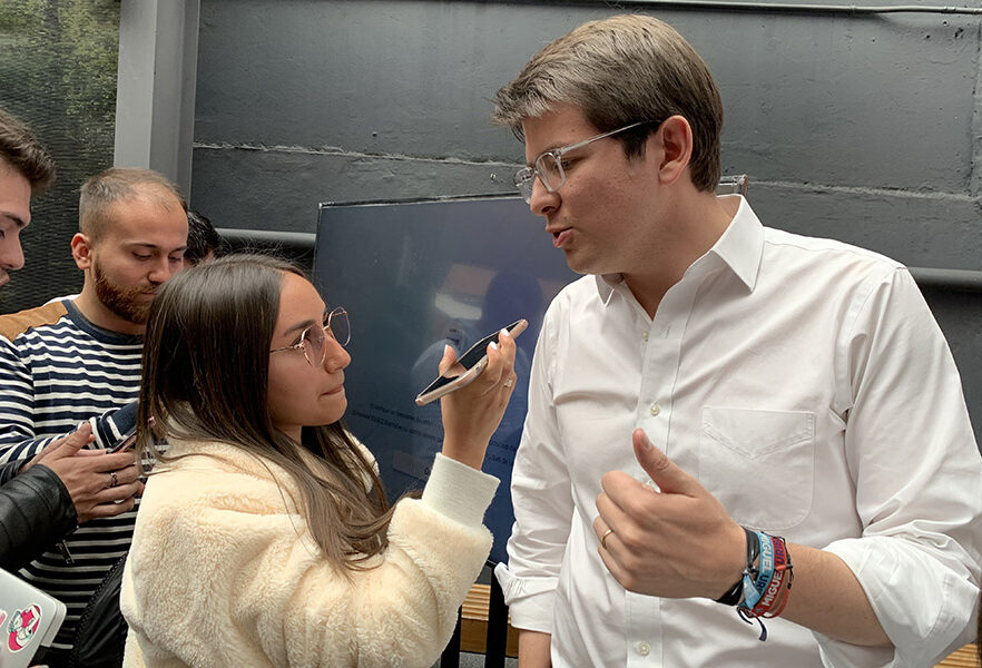miguel-uribe-candidato-a-la-alcaldia-de-bogota-charladitos-en-la-sergio-univerisdad-sergio-arboleda7