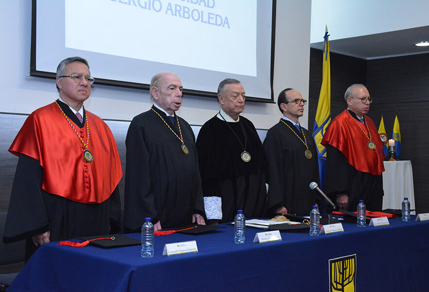 Yinet Lucero Córdoba Amarillo, primera doctora en derecho Universidad Sergio Arboleda4