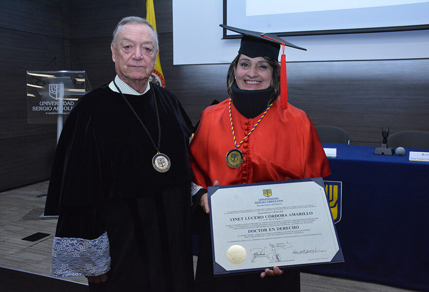 Yinet Lucero Córdoba Amarillo, primera doctora en derecho Universidad Sergio Arboleda7