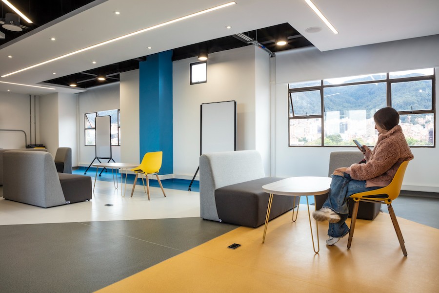 Estudiante en el Centro de Innovación y Desarrollo Digital en la Universidad Sergio Arboleda