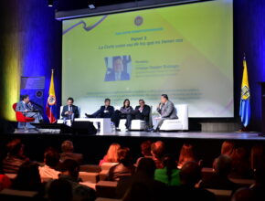 LA CORTE CONSTITUCIONAL DIALOGÓ CON LA ACADEMIA EN LA UNIVERSIDAD SERGIO ARBOLEDA