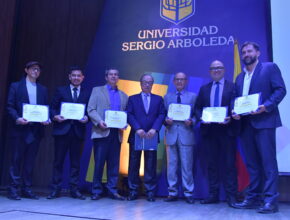 “EL VERDADERO MOTOR DE LA EDUCACIÓN ES DESPERTAR LA CURIOSIDAD EN EL ESTUDIANTE, FOMENTAR EL PENSAMIENTO CRÍTICO Y LLEVAR ADELANTE LA FORMACIÓN DE CIUDADANOS ÉTICOS”, DOCENTE DISTINGUIDO EN EL DÍA DE LA EXCELENCIA SERGISTA