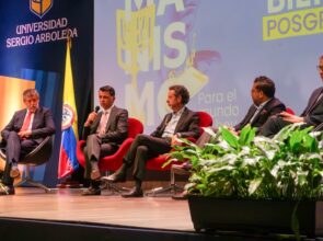 “CUANDO PONEMOS EL SABER AL SERVICIO DE OTROS, SE CONVIERTE EN PROPÓSITO”